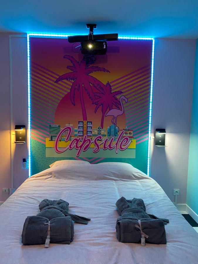 Capsule Miami Vice - Jacuzzi - Billard - Ecran Cinema & Netflix - Ping-Pong - Nintendo & Jeux- Lievin Εξωτερικό φωτογραφία